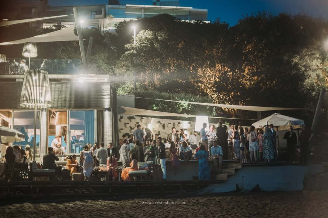 Coastal wedding venue Praia da Luz in Porto with stunning sea views and relaxed beach atmosphere